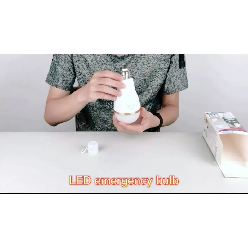 Superior Quality 20 Watts Rechargeable Emergency LED Bulb E27 2000lm with 2x 18650 Batteries