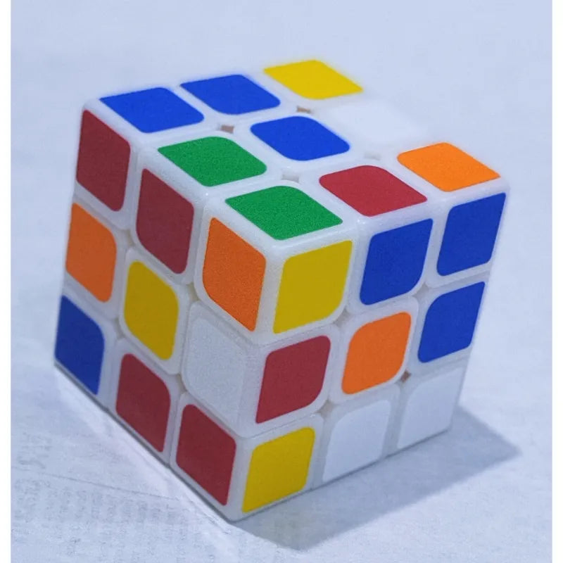 Magic Rubiks Cube 3x3x3 Smooth Speed Puzzle Brain Exercise Toy for Kids Adults Professional Competition