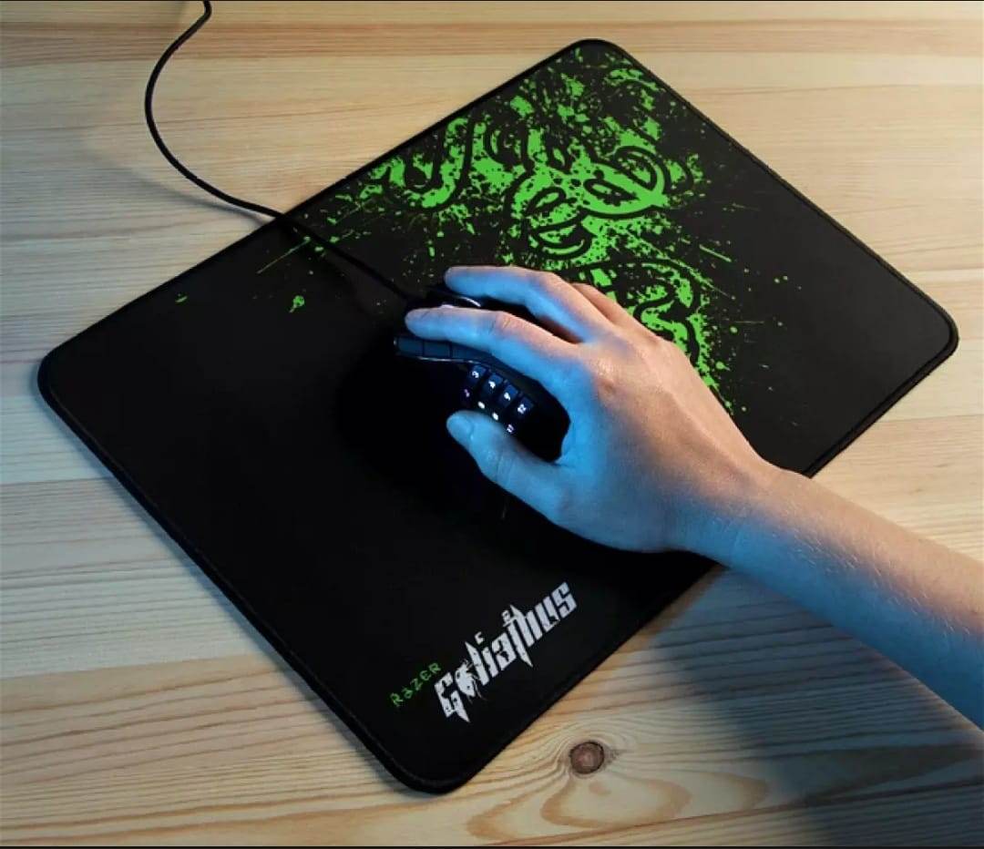 44.4 Cmx 35.5cm Logilily Razer Goliathus Gaming Mouse Pad Smooth Surface Grip Control - Al-Raheem Imports