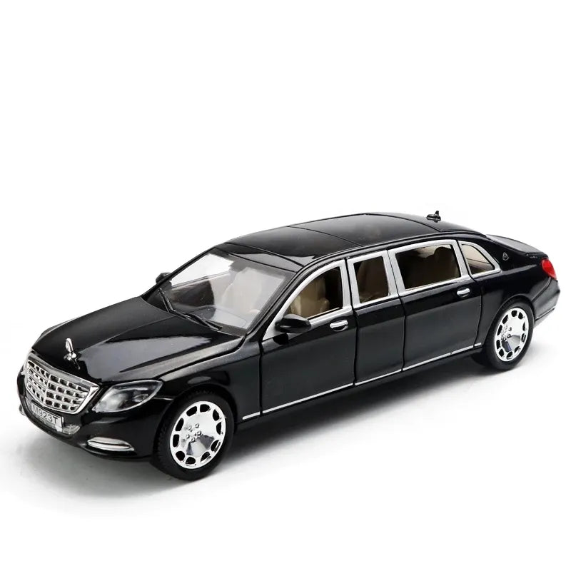 Mercedes Limousine 1:24 Diecast Car Model M923T with Sound and Light Effects